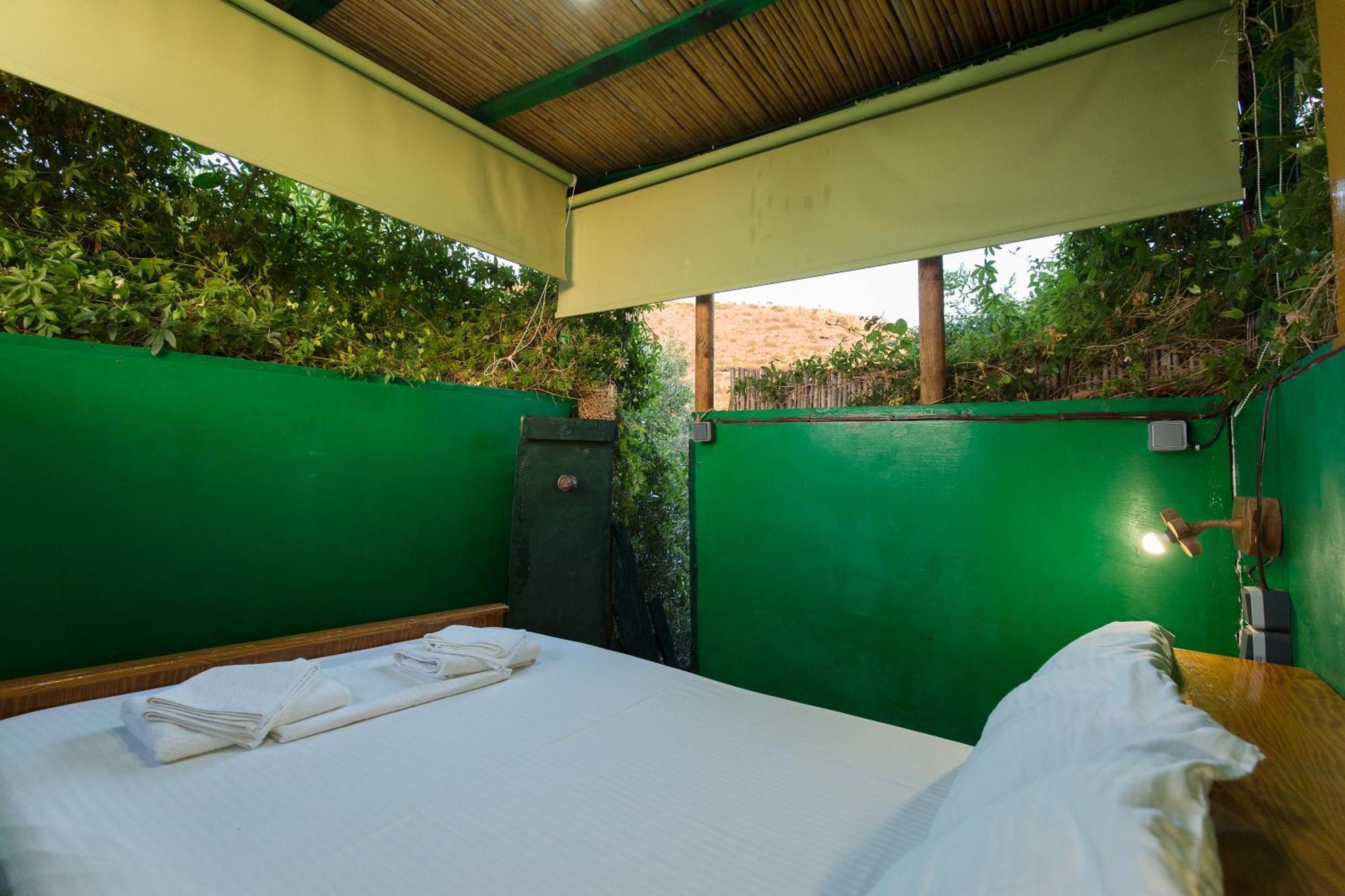 Sofiana'S Garden Retreat With Private Pool Διαμέρισμα Dhrapaniás Εξωτερικό φωτογραφία