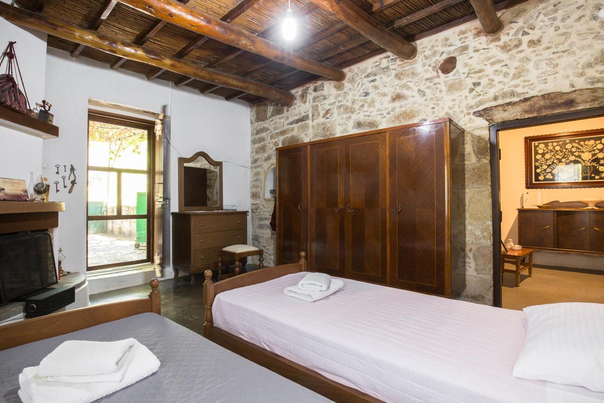 Sofiana'S Garden Retreat With Private Pool Διαμέρισμα Dhrapaniás Εξωτερικό φωτογραφία