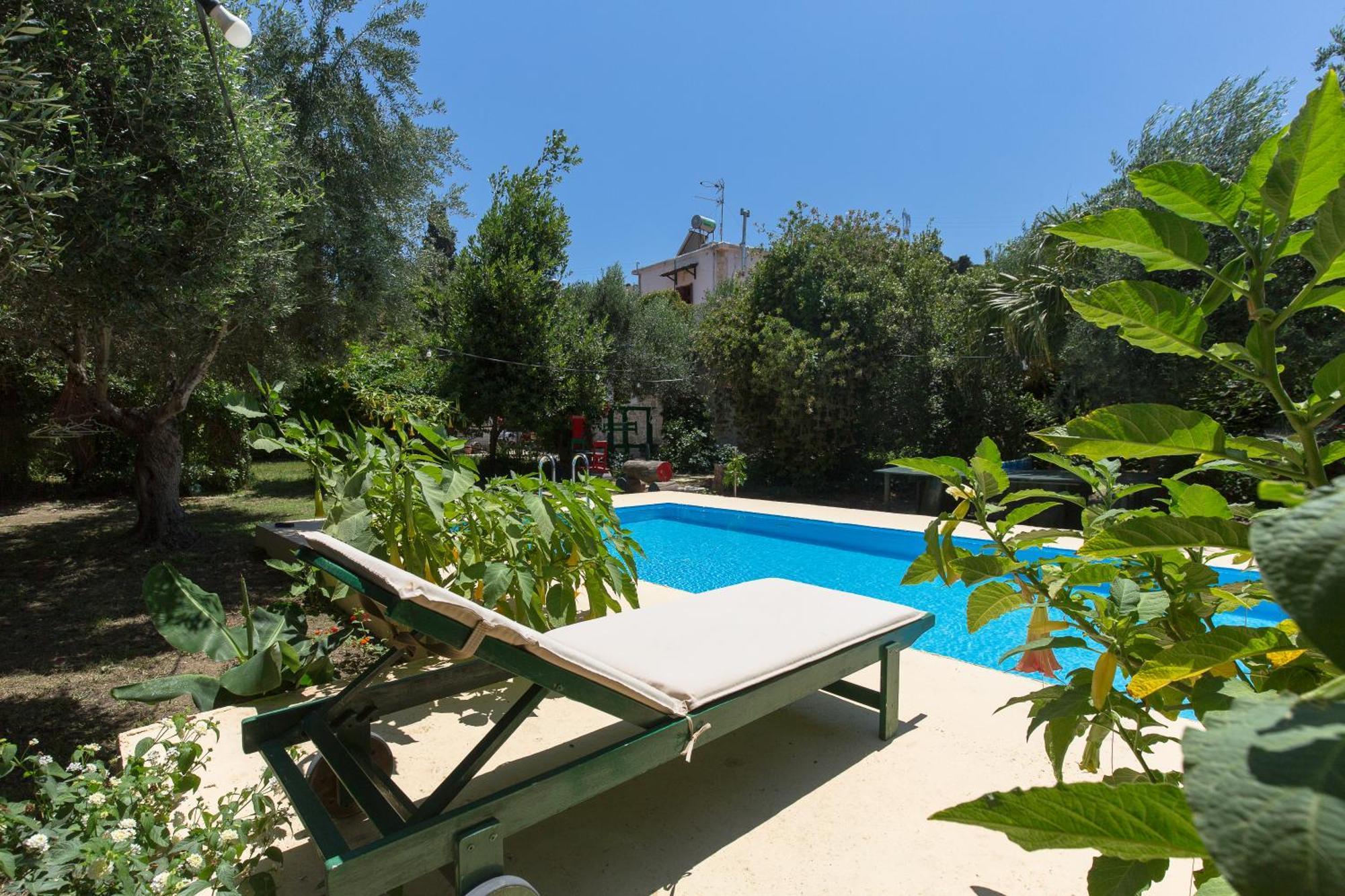 Sofiana'S Garden Retreat With Private Pool Διαμέρισμα Dhrapaniás Εξωτερικό φωτογραφία